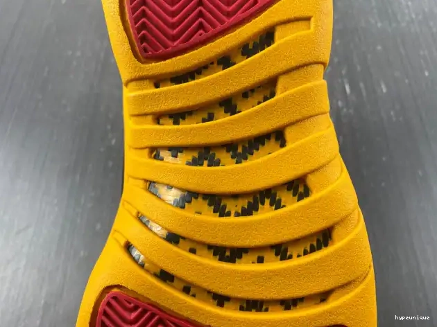 HYPE China Jordan Years DR8887-100 Air 25 in 12 0515